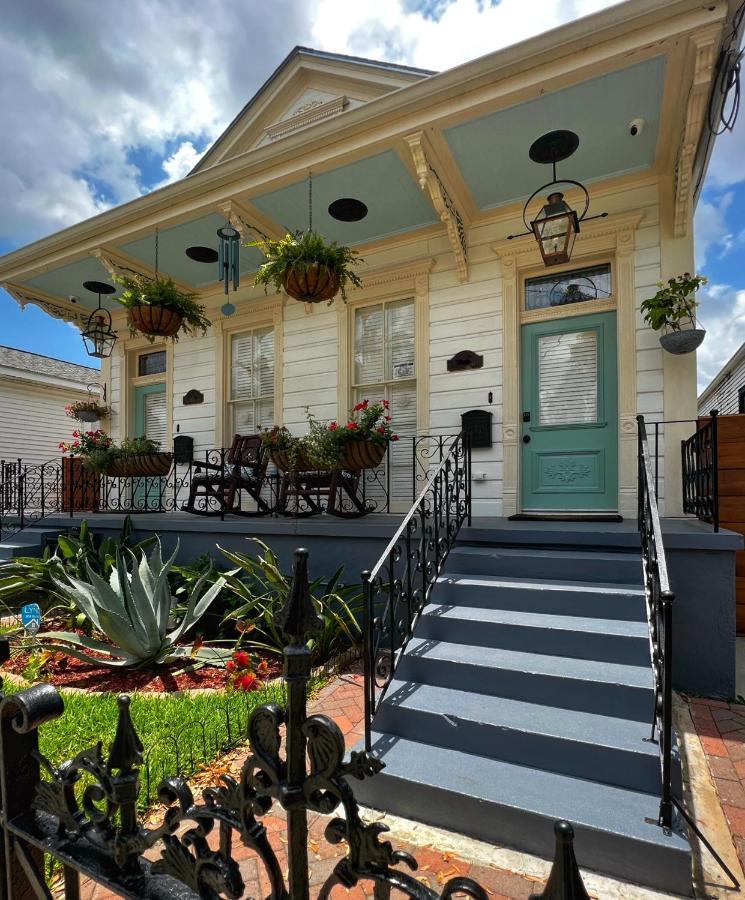 Luxury Historic Shotgun Home In Lower Garden District New Orleans  Kültér fotó