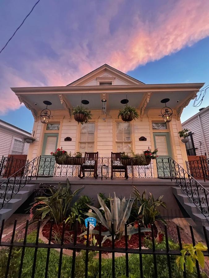 Luxury Historic Shotgun Home In Lower Garden District New Orleans  Kültér fotó